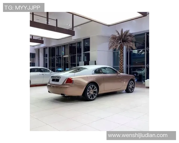 男士睡衣风潮足球明星们的时尚选择与个人魅力展示 男士睡衣风潮足球明星们的时尚选择与个人魅力展示