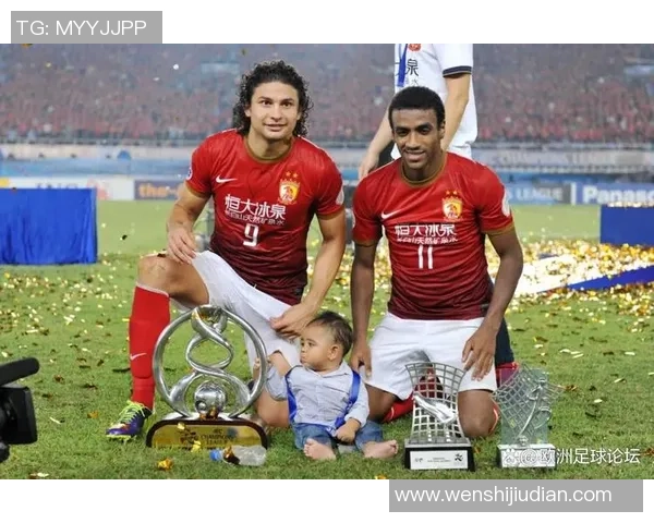 足球传奇宣布退役引发球迷感慨回顾辉煌职业生涯与未来新篇章 足球传奇宣布退役引发球迷感慨回顾辉煌职业生涯与未来新篇章