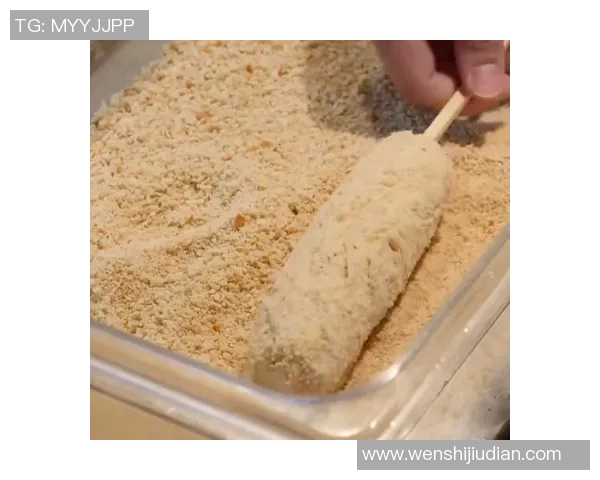 足球明星与芝士热狗的完美结合让你在赛场外也能享受美味盛宴 足球明星与芝士热狗的完美结合让你在赛场外也能享受美味盛宴