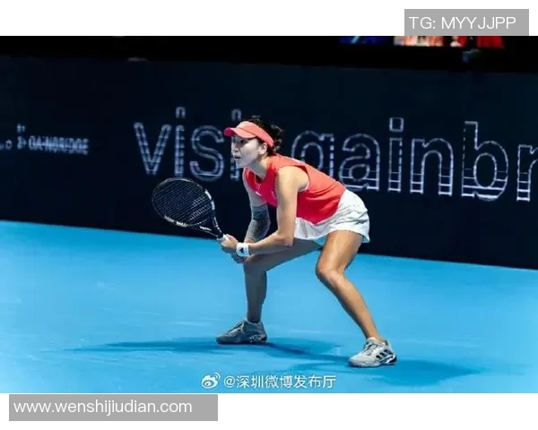 足球明星代言美的魅力展现运动与生活的完美结合